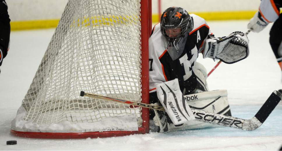 Steve Griffin  |  The Salt Lake Tribune


Murray goalie Mike Richins gets tight to the post as loose puck slides past during Division 1 affiliated state title game against Park City at the Salt Lake City Sports Complex in Salt Lake City Wednesday February 15, 2017
