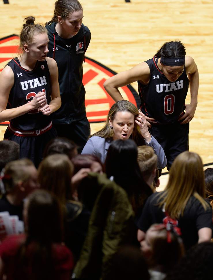 Scott Sommerdorf   |  The Salt Lake Tribune  
Utah Utes head coach Lynne Roberts tries to rally the troops during a time out during second half play. The Washington Huskies routed Utah 82-53, Friday, February 3, 2017.