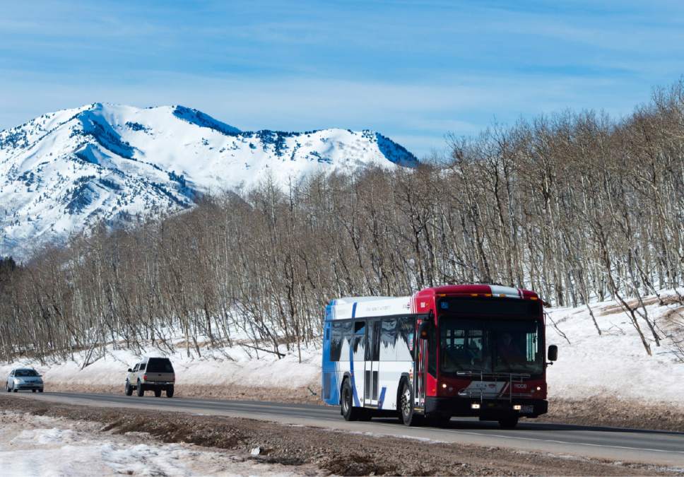 Rick Egan  |  The Salt Lake Tribune

A UTA Ski bus heads down Big Cottonwood Canyon, Monday, March 13, 2017.