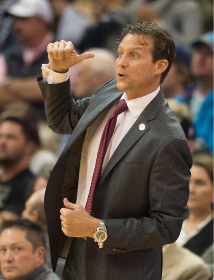 Steve Griffin  |  The Salt Lake Tribune


Utah Jazz head coach Quin Snyder calls a play during first half action in the Jazz versus Cavs NBA game at EnergySolutions Arena in Salt Lake City, Wednesday, November 5, 2014.