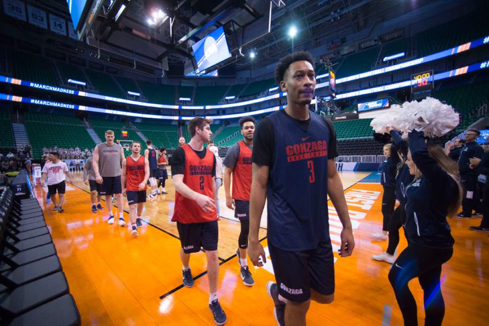 Trent Nelson |  The Salt Lake Tribune

Gonzaga Bulldogs forward Johnathan Williams (3) and the rest of the team leave the court following practice during NCAA Tournament in Salt Lake City on Wednesday, March 15, 2017.