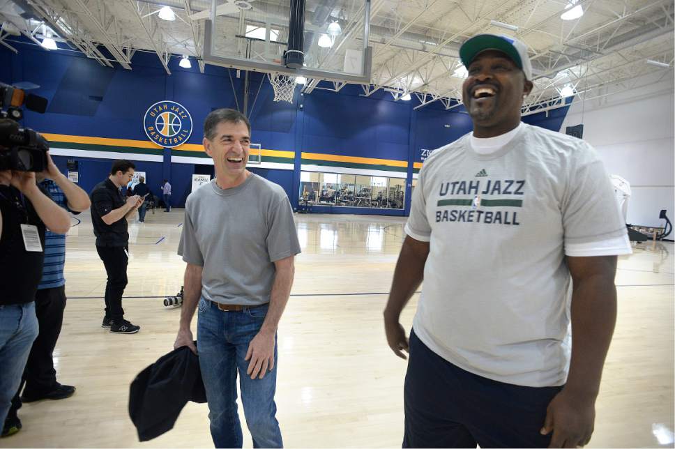 Scott Sommerdorf | The Salt Lake Tribune
Former Jazz players John Stockton, left, and Bryan Russell joke about old times as Jazz players from the 1997 team were reunited at the Jazz practice facility, Wednesday, March 22 2017.