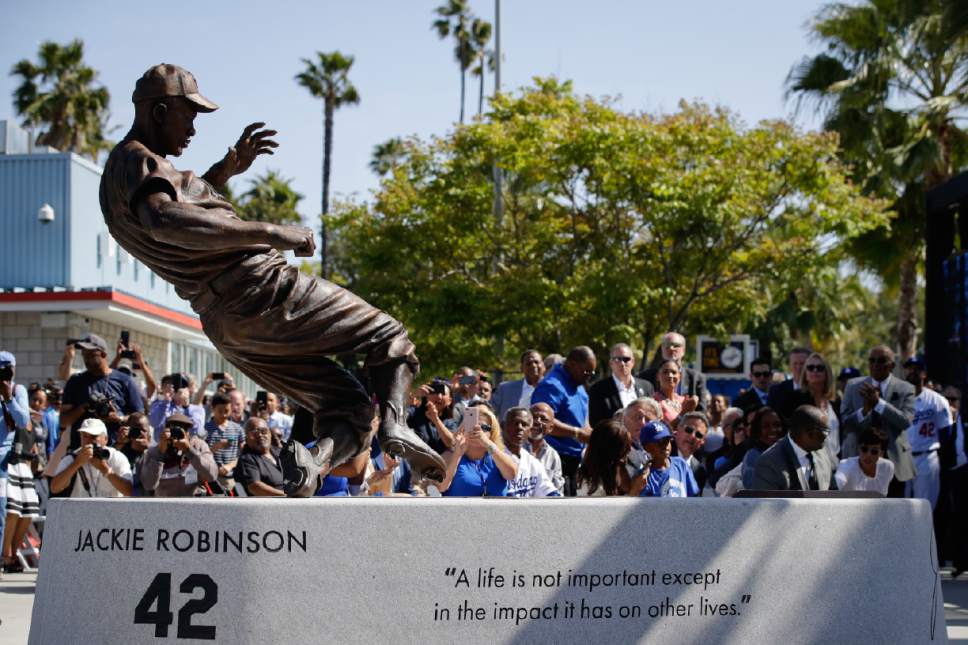 Baseball Jackie Robinson statue unveiled at Dodger Stadium The Salt Lake Tribune