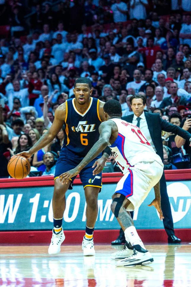 Chris Detrick  |  The Salt Lake Tribune
Utah Jazz forward Joe Johnson (6) runs around LA Clippers guard Jamal Crawford (11) for the game winning shot during Game 1 of the Western Conference at the Staples Center Saturday, April 15, 2017.  Utah Jazz defeated LA Clippers 97-95.