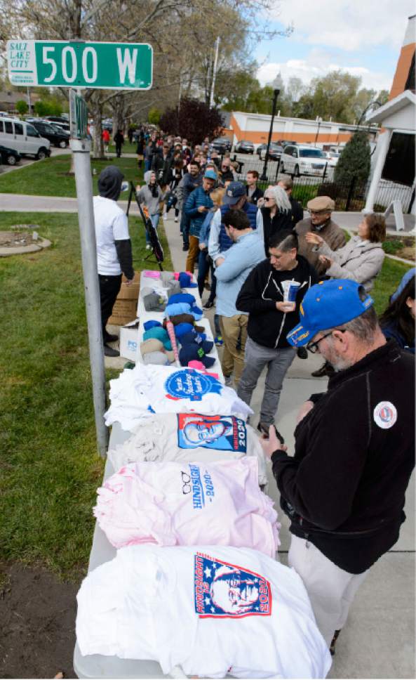 Steve Griffin  |  The Salt Lake Tribune


People line up by the hundreds to get on to the "Come Together and Fight Back" featuring Bernie Sanders and Tom Perez at the Rail Center in Salt Lake City Friday April 21, 2017.