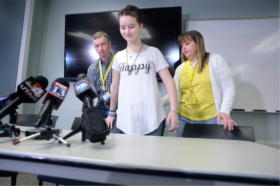 Scott Sommerdorf | The Salt Lake Tribune
Deserae Turner takes her seat assisted by her father Matt Turner at left, and mother April Turner, right. They spoke at a press conference held at Primary Children's Hospital, Thursday, April 20, 2017.