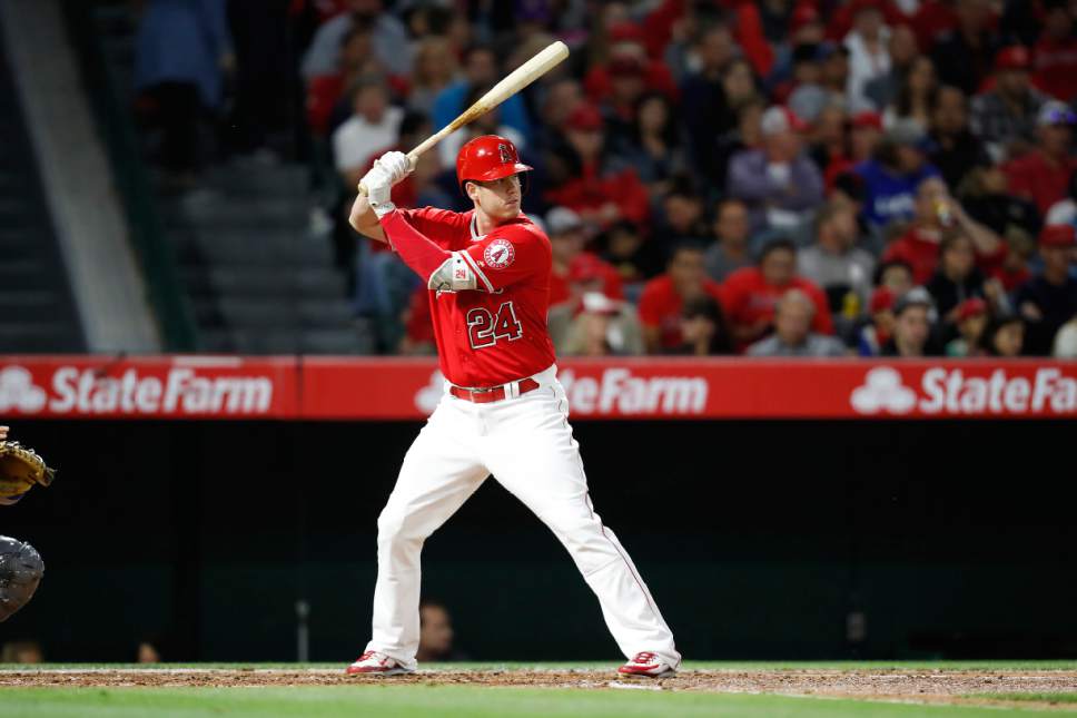 Baseball: Angels' C.J. Cron makes an unplanned visit to old stomping ...