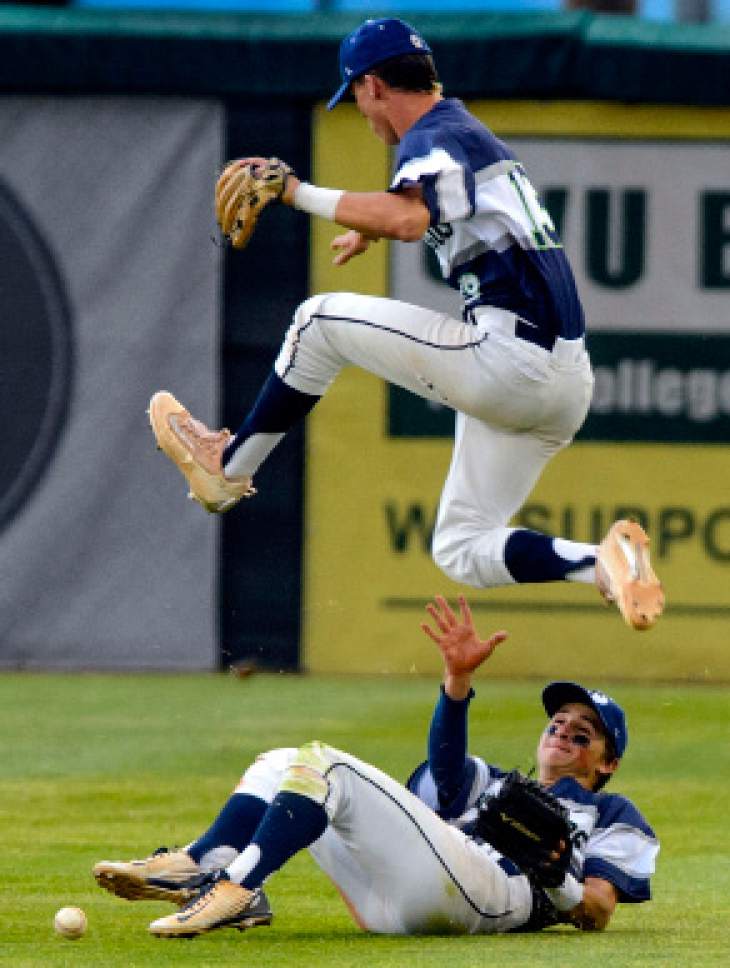 Steve Griffin  |  The Salt Lake Tribune



Timpanogos second baseman Conner Halford leaps over outfielder Josh Edmond as Edmond could not make a sliding catch on a fly ball during the 4A semifinal baseball game against Spanish Fork at UVU in Orem Wednesday May 24, 2017.
