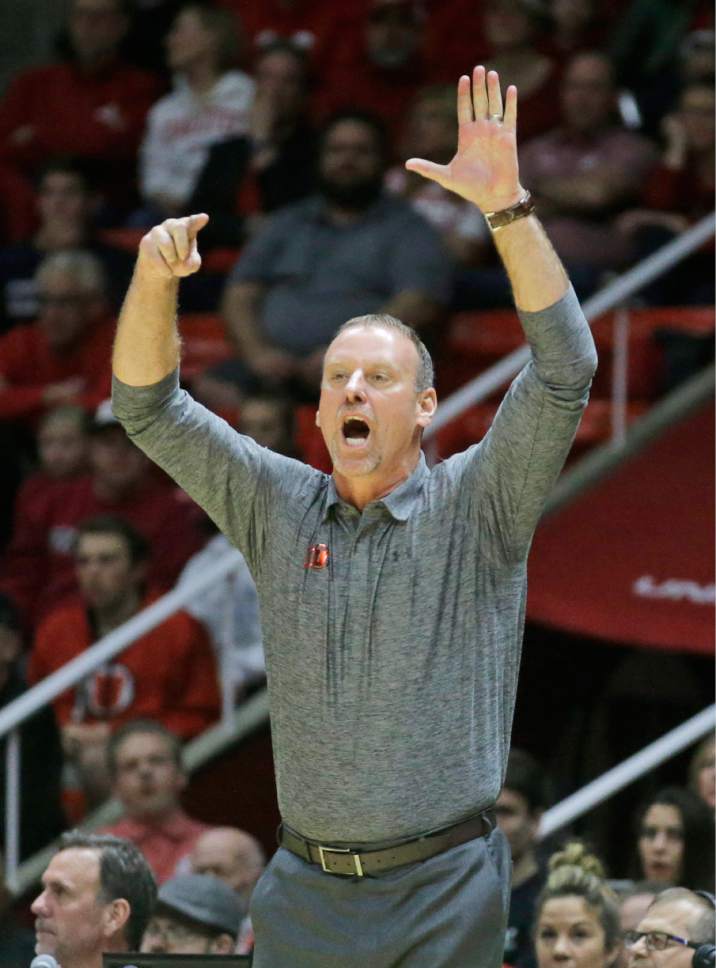 College basketball Coaches grapple with both sides of rising transfer