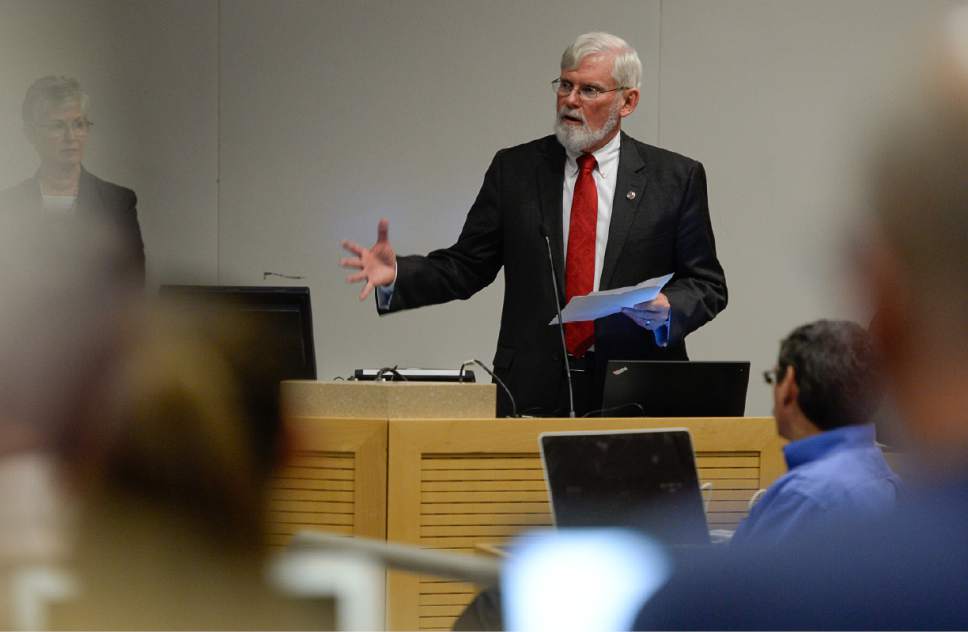 Francisco Kjolseth | The Salt Lake Tribune
University of Utah President David Pershing announces A. Lorris Betz as the interim U. Health Care CEO during a meeting at the Spencer F. and Cleone P. Eccles Health and Sciences Building on Monday, May 1, 2017. Pershing also addressed plans for finding a replacement for former Health Care CEO, Vivian Lee.