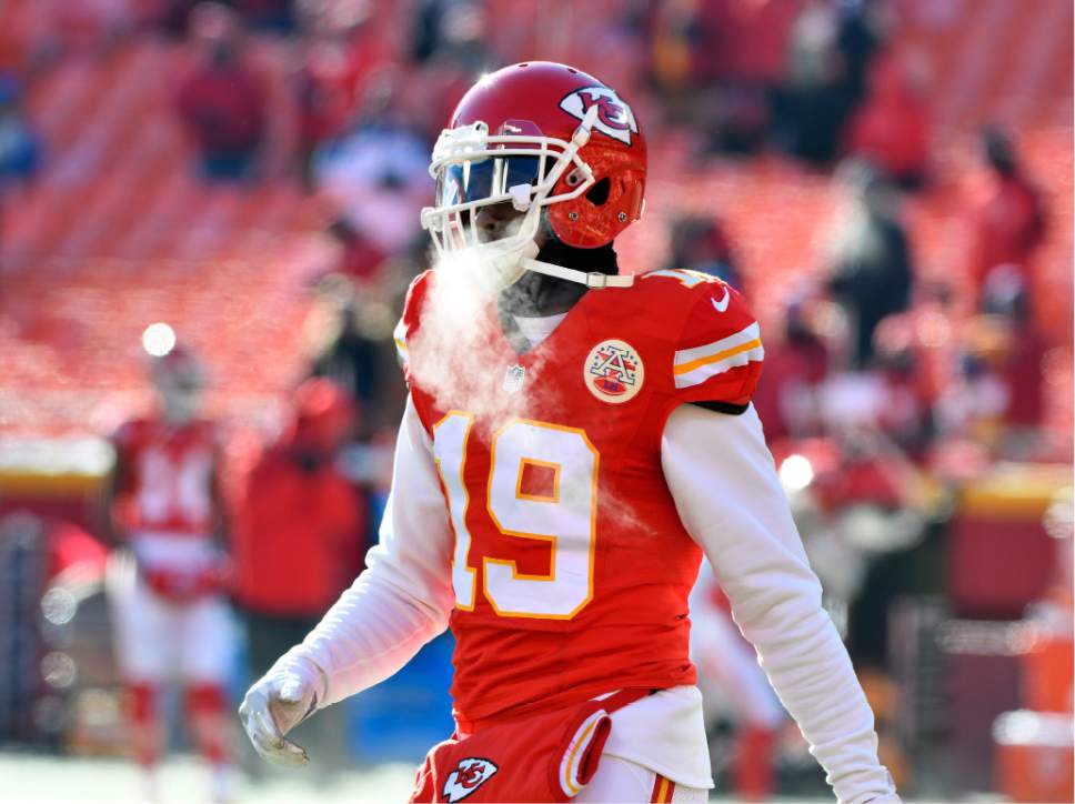This Dec. 18, 2016 photo shows Kansas City Chiefs wide receiver Jeremy Maclin (19) warming up before an NFL football game against the Tennessee Titans in Kansas City, Mo. Maclin has signed a two-year contract with the Baltimore Ravens, who spent much of the offseason looking for a deep threat. After being cut by Kansas City last month, he visited Buffalo and Baltimore last week. He ultimately chose the Ravens, who announced the signing on Monday, June 12, 2017. (AP Photo/Ed Zurga)