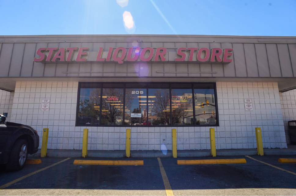 Francisco Kjolseth  |  The Salt Lake Tribune


Salt Lake County Mayor Ben McAdams has asked the state to relocate the liquor store in downtown Salt Lake City at 205 W. 400 South to help reduce criminal activity among the homeless.