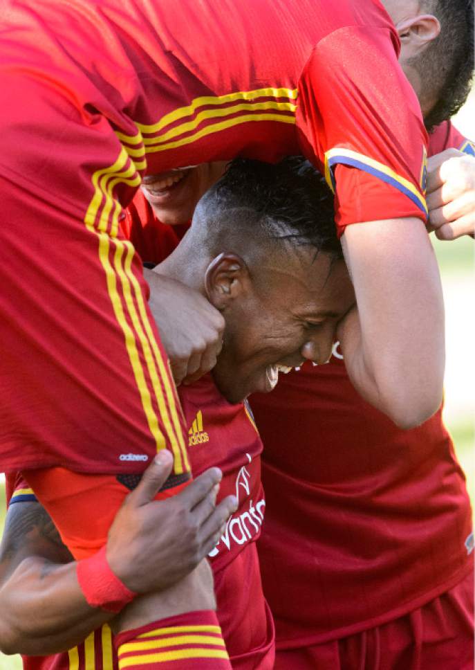 Steve Griffin  |  The Salt Lake Tribune



Real Salt Lake forward Joao Plata (10) is mobbed by teammates after scoring a goal during the RSL vs. Philadelphia Union soccer match at Rio Tinto Stadium in Sandy Saturday May 27, 2017.