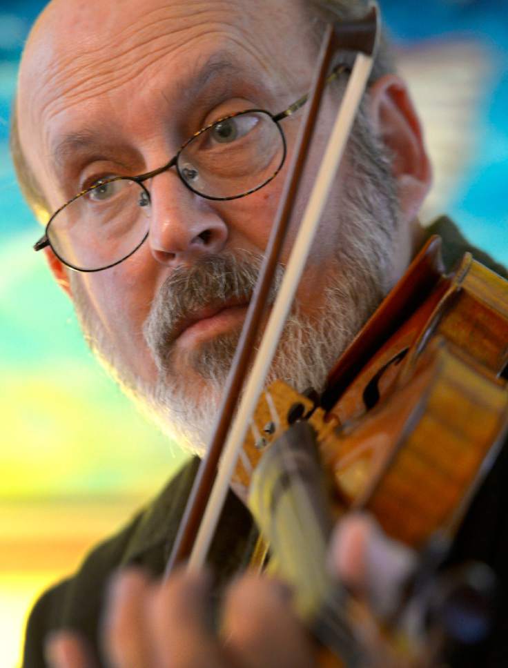 Leah Hogsten  |  The Salt Lake Tribune
Violinist Gerald Elias has integrated his playing in the new audiobook of his debut mysterly novel, ìDevilís Trill.î