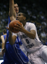 Byu S Brandon Davies Apologizes To Teammates The Salt Lake Tribune